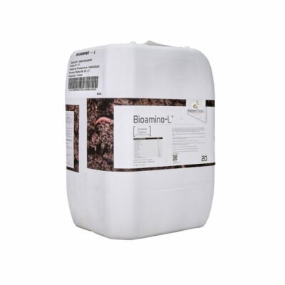 BioAmino-L® aporta aminoácidos esenciales que estimulan el metabolismo vegetal, mejorando el vigor, la recuperación al estrés y el rendimiento del cultivo.