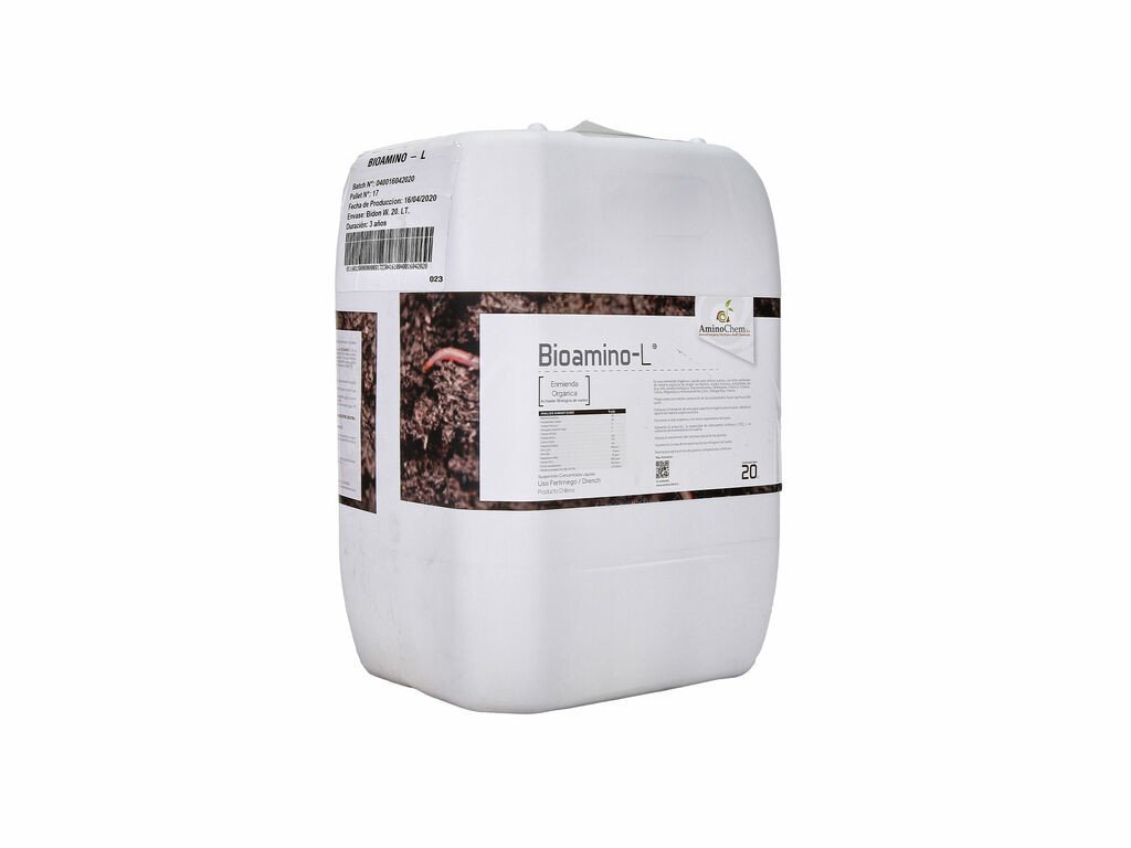 BioAmino-L® aporta aminoácidos esenciales que estimulan el metabolismo vegetal, mejorando el vigor, la recuperación al estrés y el rendimiento del cultivo.